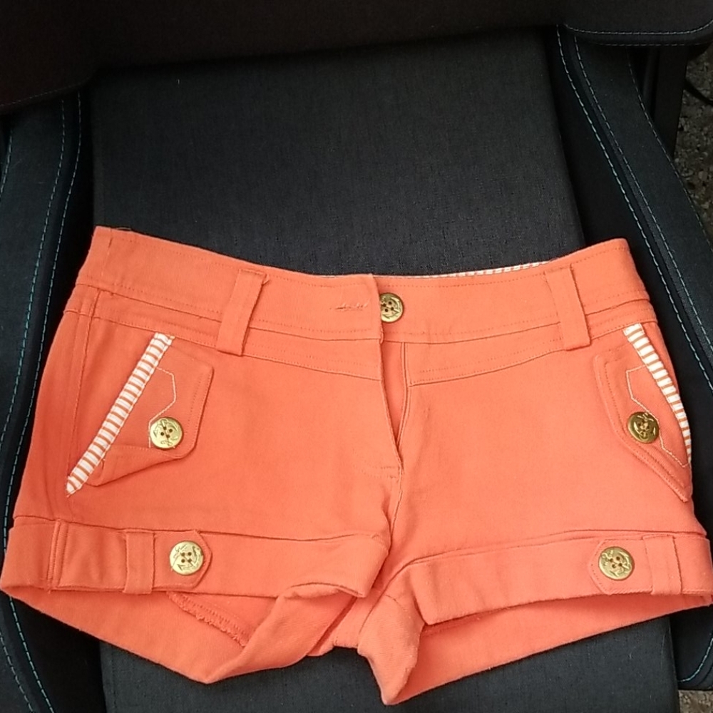 Toi et Moi Shorts